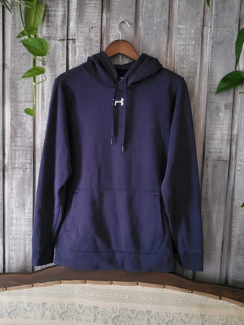 Under Armour Team Icon Navy Blue Fleece Hoodie Size Small Loose Fit Unisex
